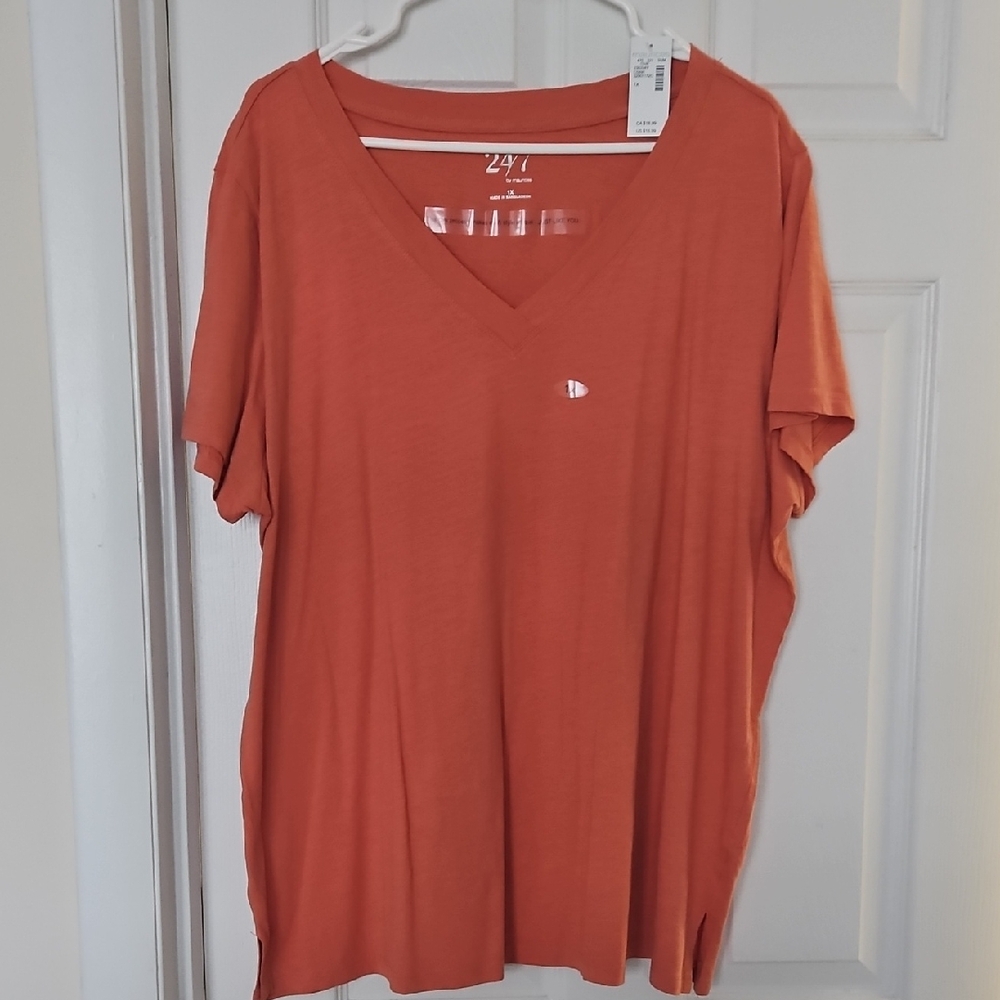 Maurices Women's Orange V-Neck Short Sleeve Tee